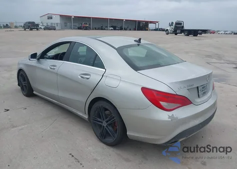 2018 Mercedes-Benz Cla 250 z USA, uszkodzony, nr VIN WDDSJ4EB1JN556917